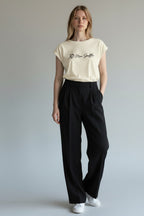 Pantalon Fluide Taille Haute – Confort & Élégance